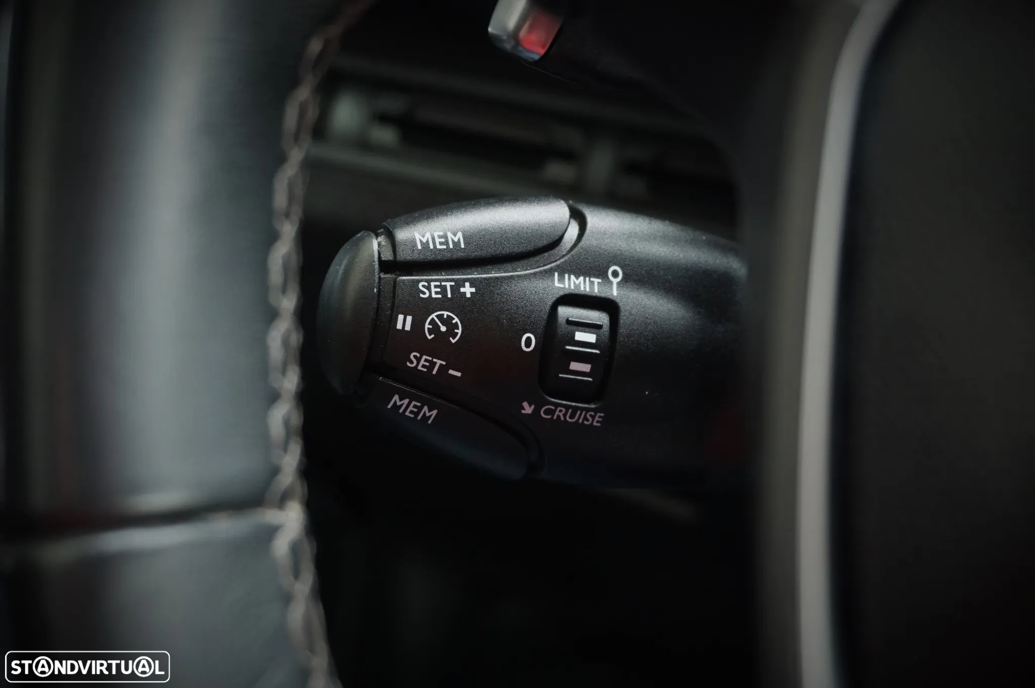 Peugeot 3008 BlueHDi 120 Stop & Start EAT6 Active - 24