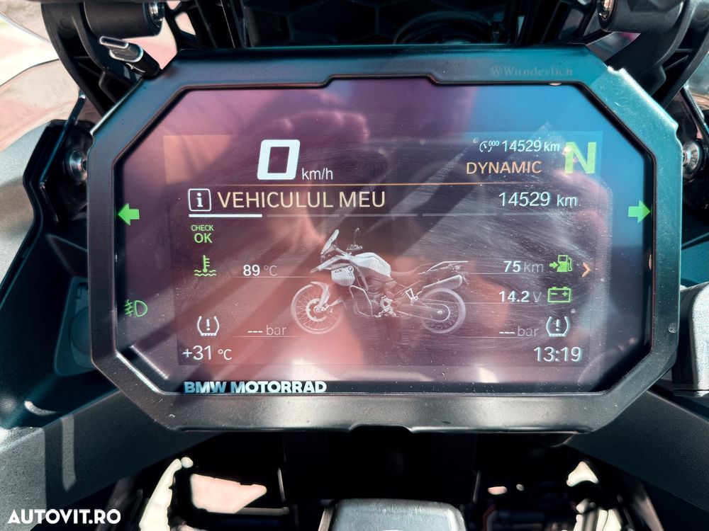 BMW F900GS Adventure - 16