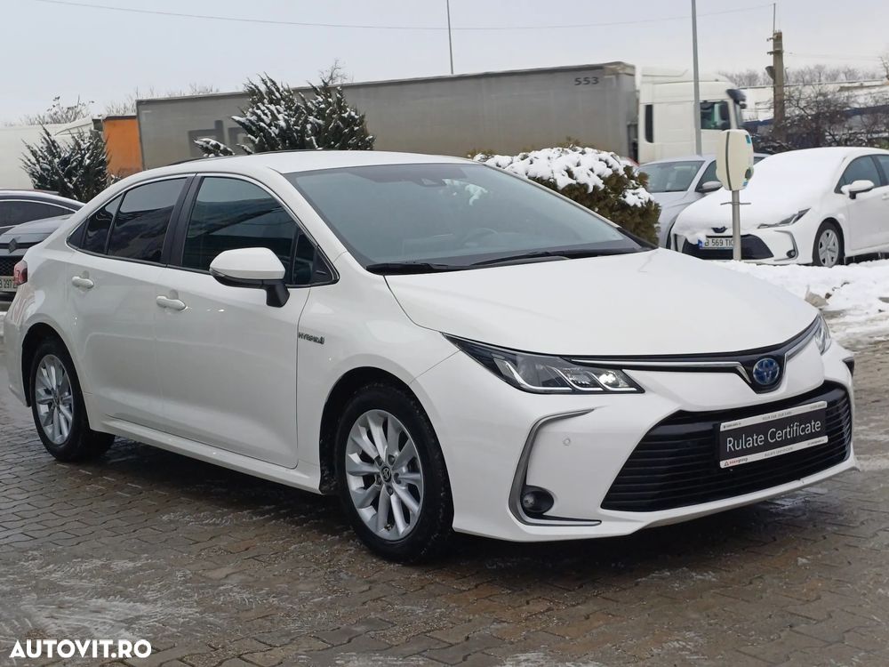 Toyota Corolla 1.8 HSD Dynamic - 3
