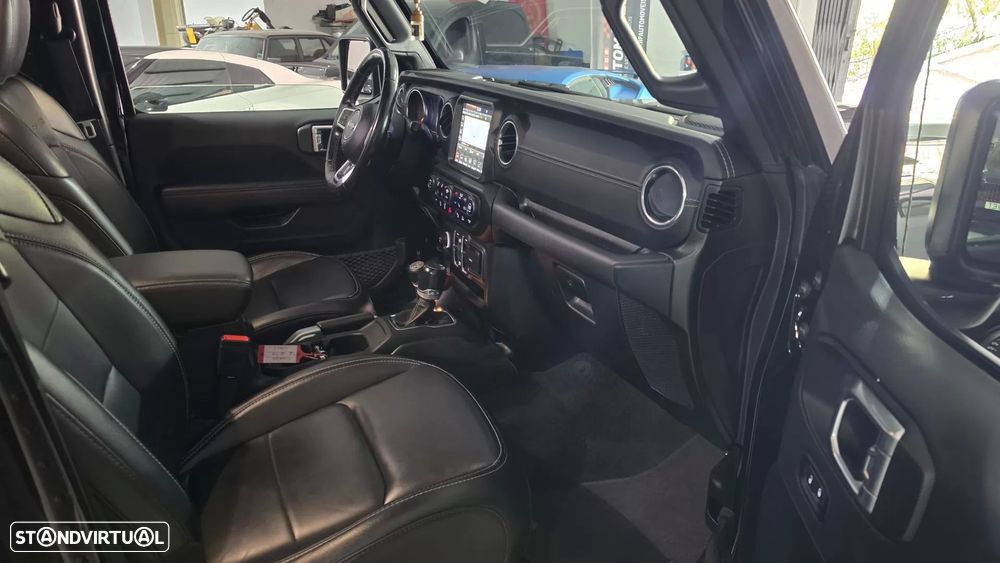 Jeep Gladiator 3.0V6 MultiJet AWD Auto Overland - 56