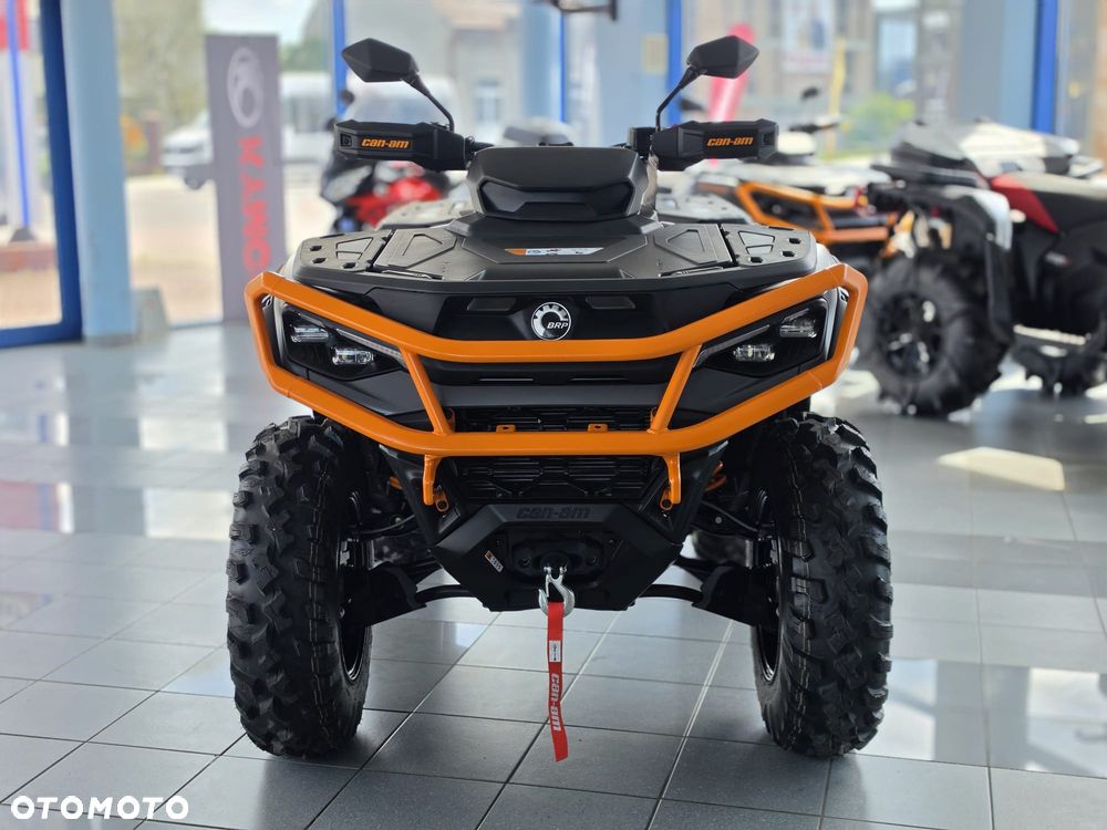 Can-Am Outlander - 8