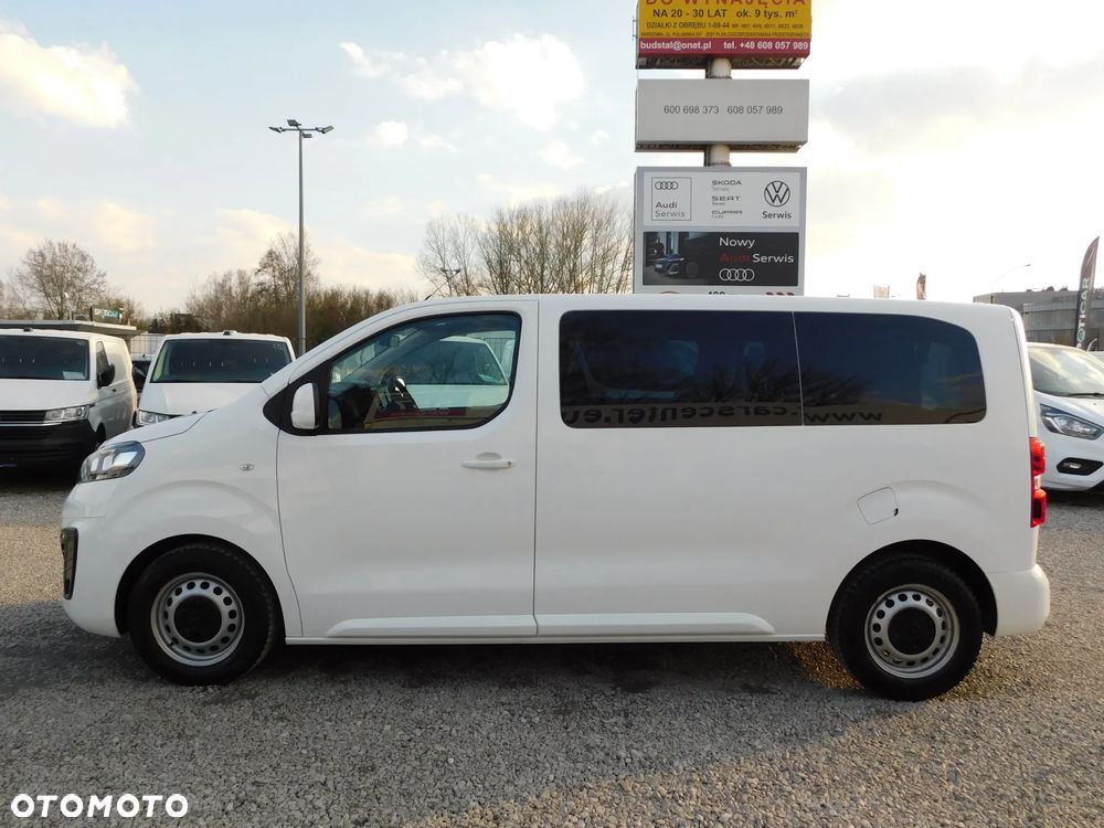 Opel Vivaro - 16