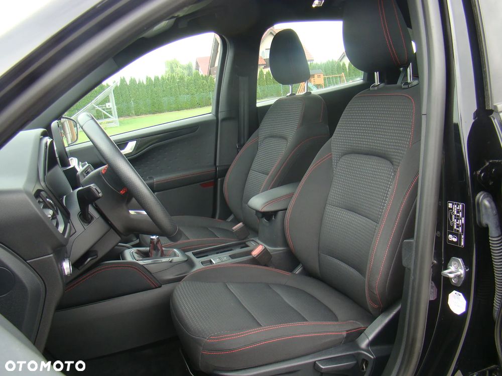 Ford Kuga 1.5 EcoBoost ST-LINE - 22