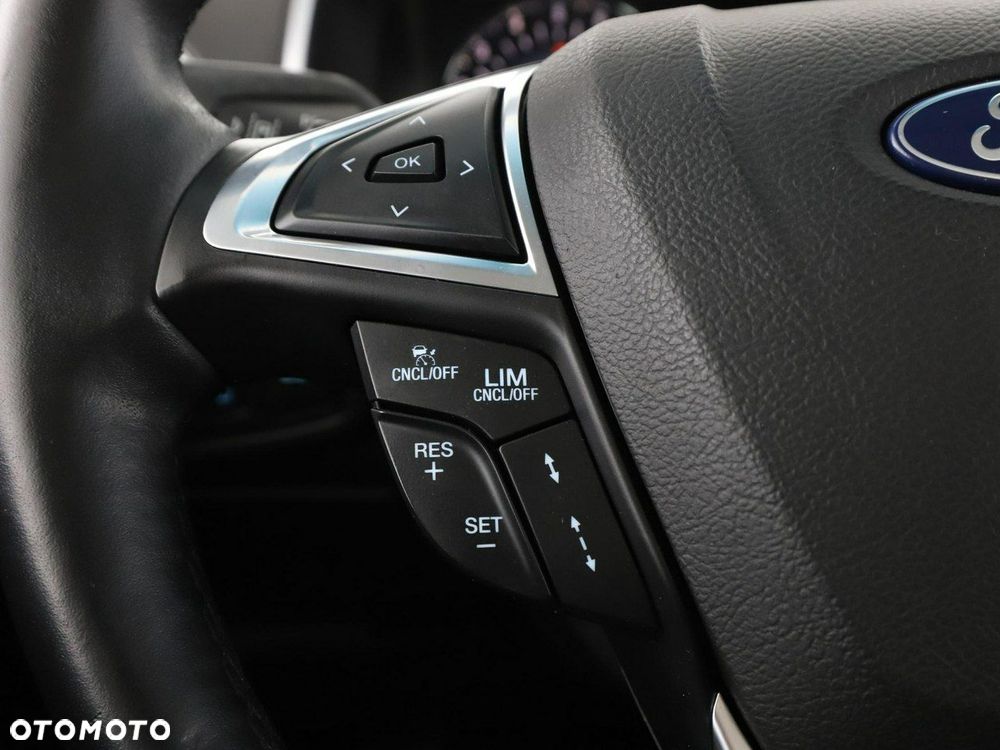 Ford Edge 2.0 TDCi Bi-Turbo 4x4 ST-LINE - 32