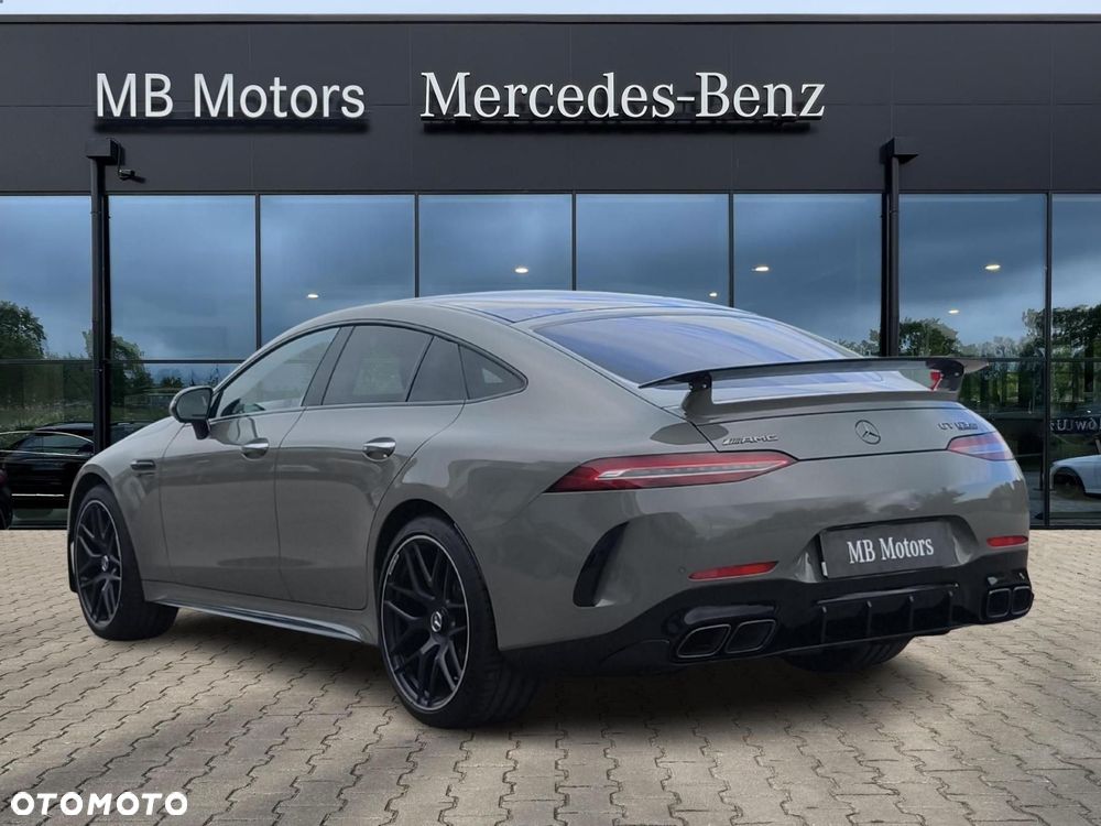 Mercedes-Benz AMG GT - 5