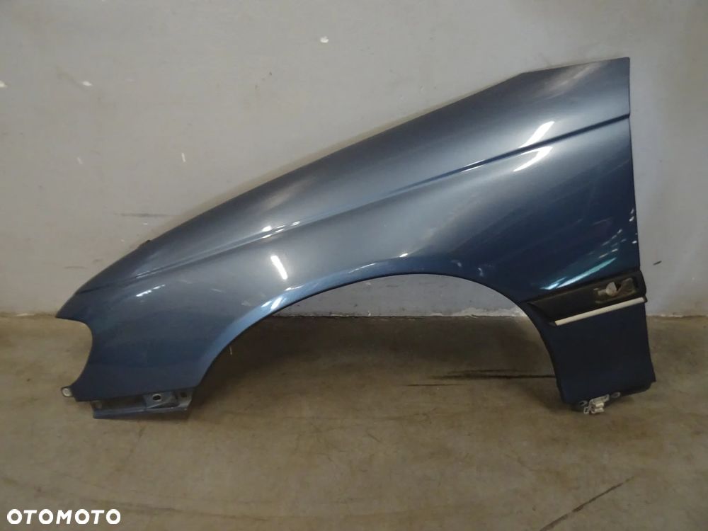 BŁOTNIK LEWY PRZÓD PRZEDNI OPEL OMEGA B LAK: Z293 NR298 - 1
