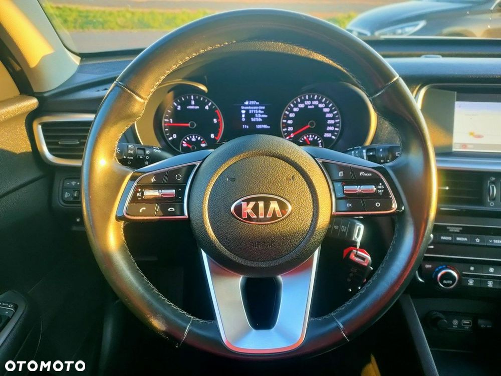 Kia Optima - 20