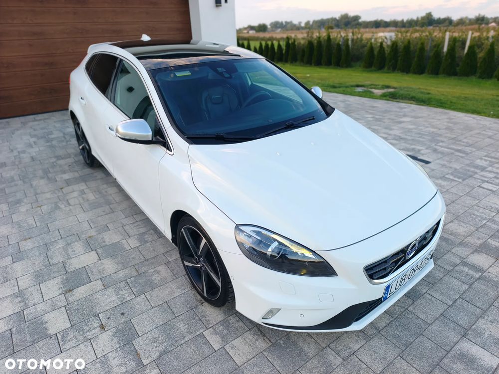 Volvo V40 T3 R-Design Momentum - 38