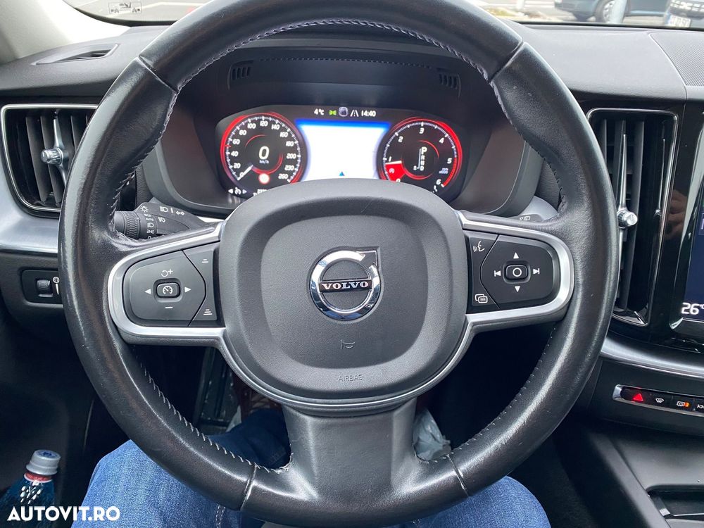 Volvo XC 60 D4 Geartronic Summum - 24
