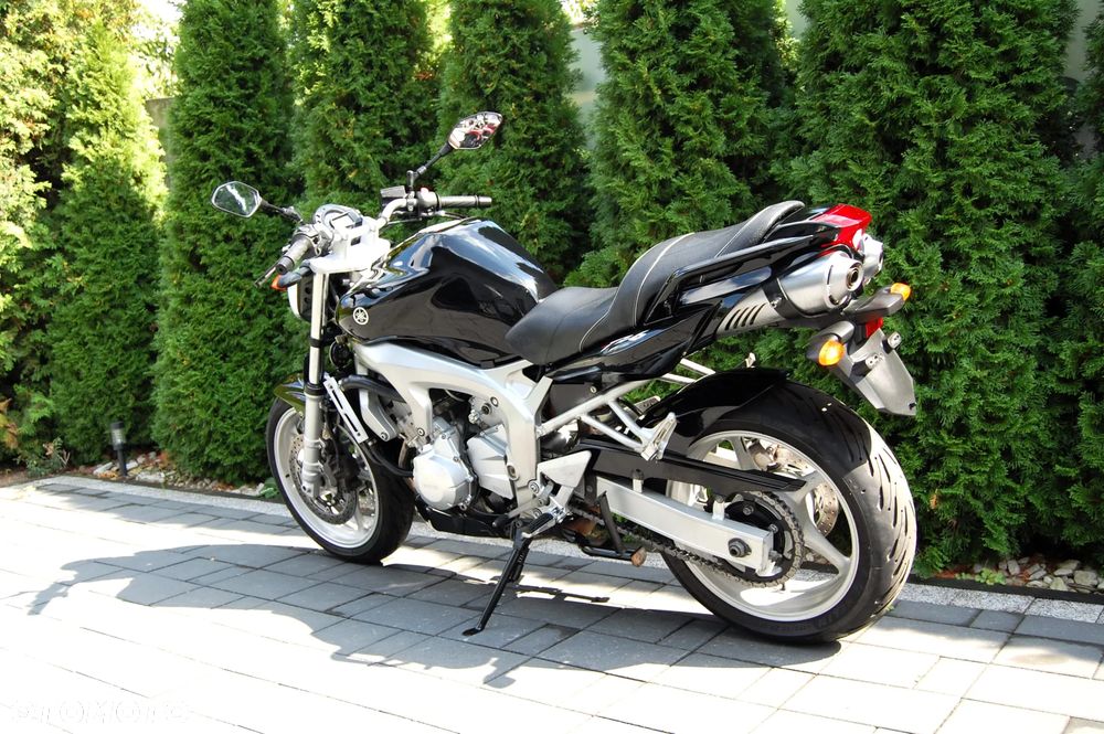 Yamaha FZ6 - 6