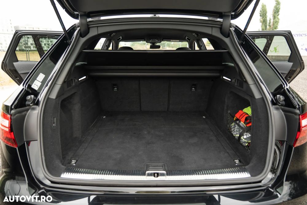 Audi A4 Avant - 32
