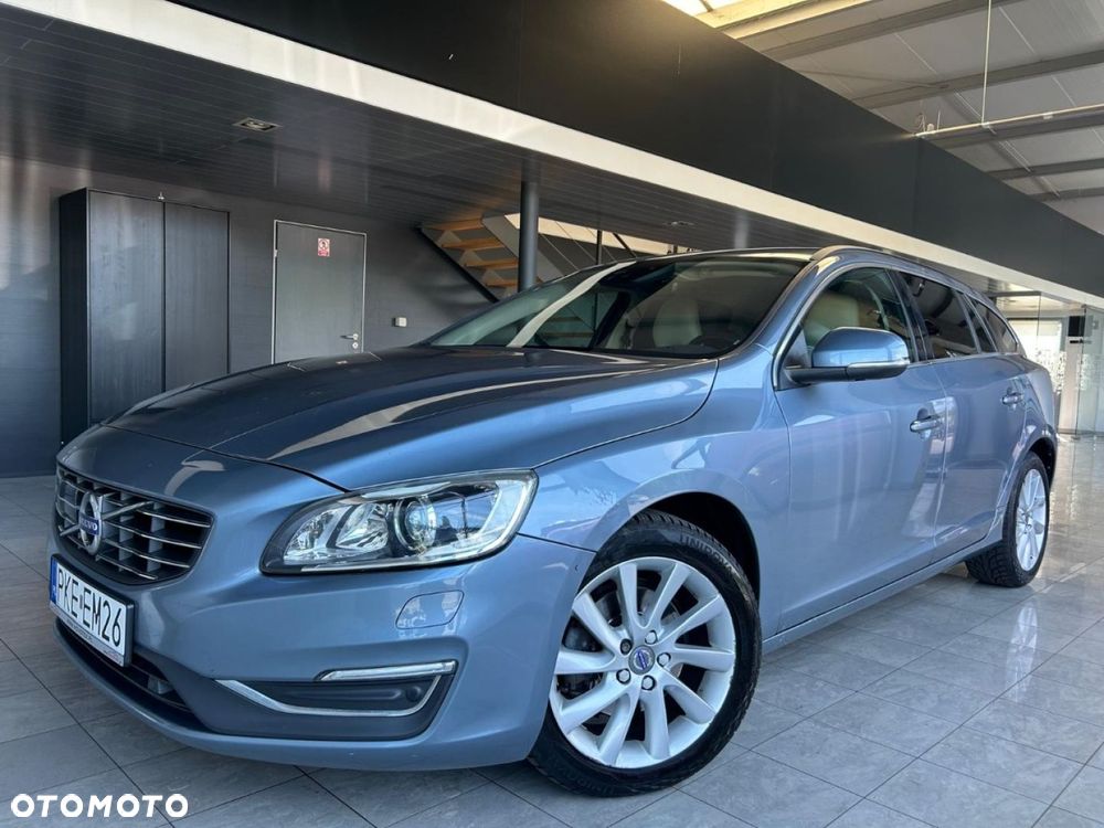 Volvo V60 D2 Drive-E Summum - 1