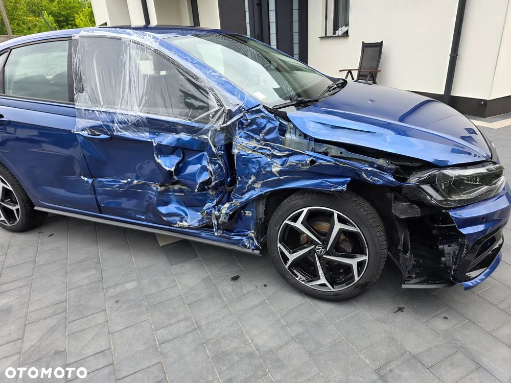 Volkswagen Polo 1.0 TSI R-Line DSG - 12
