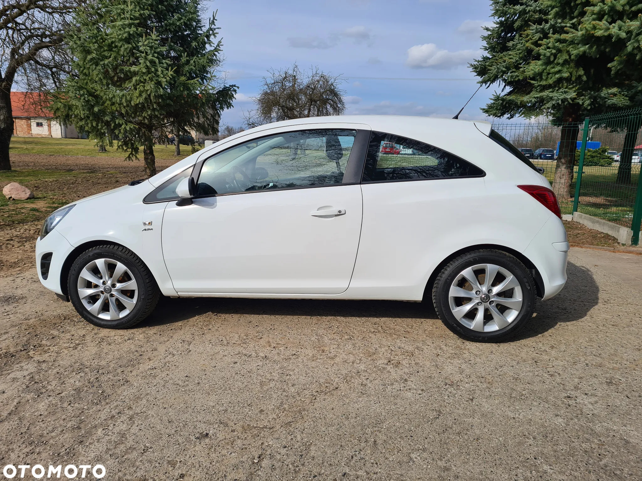 Opel Corsa 1.4 16V Edition - 13