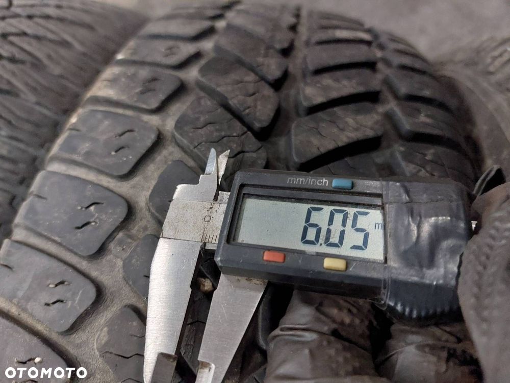 KOŁA KOMPLET FELGI OPONY CAŁOROCZONE 5x114,3 FI67,1 195/65R15 KIA CEED - 16