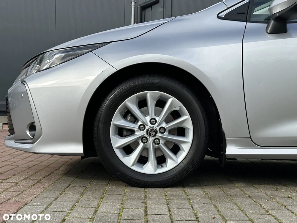 Toyota Corolla - 17