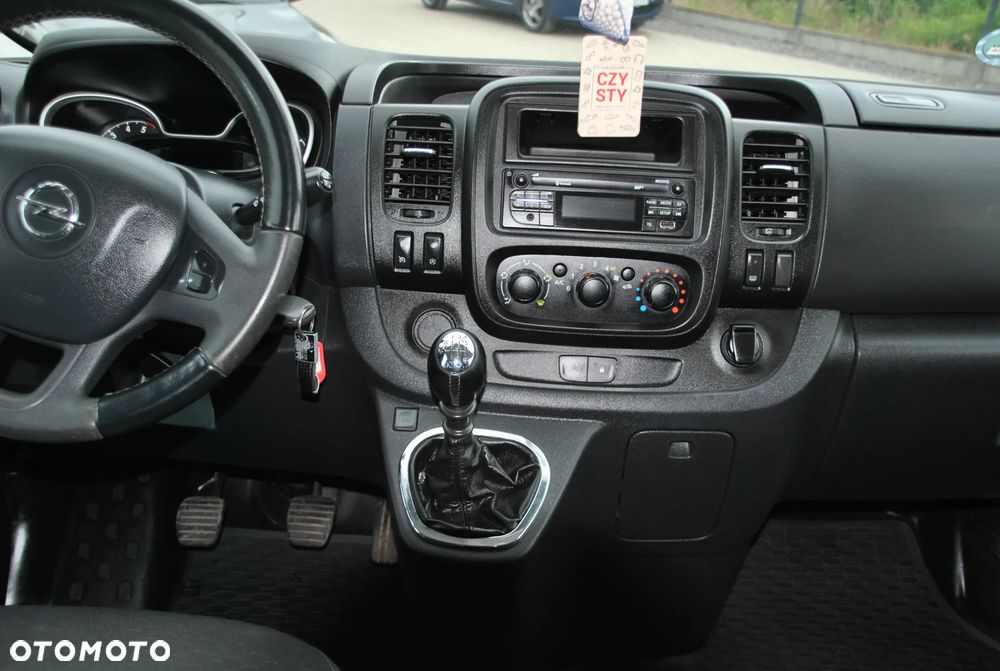 Opel Vivaro L2H1 2,9t Elegance - 20