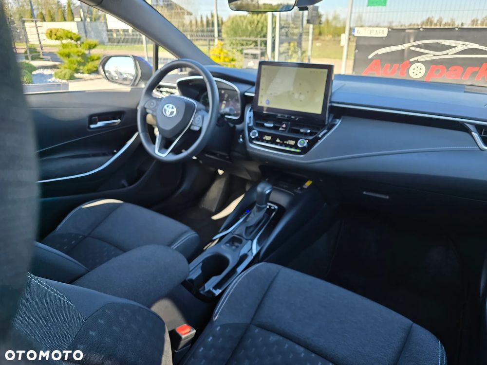 Toyota Corolla 1.8 Hybrid Comfort - 21