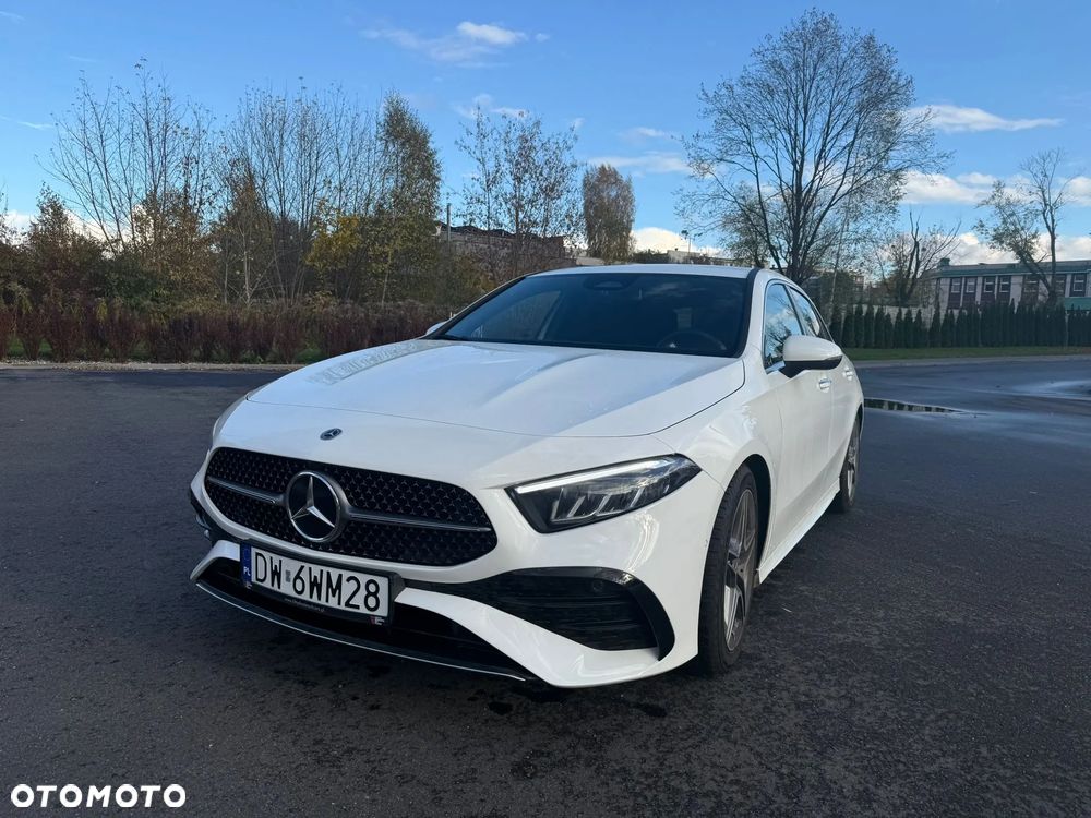 Mercedes-Benz Klasa A 220 4-Matic AMG Line 7G-DCT - 15