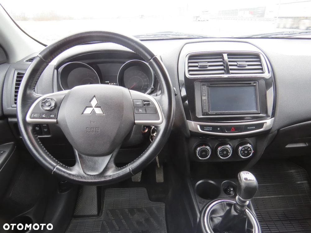 Mitsubishi ASX 1.8 DID Invite 4WD AS&G - 10