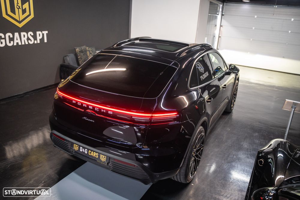 Porsche Macan Electric - 4