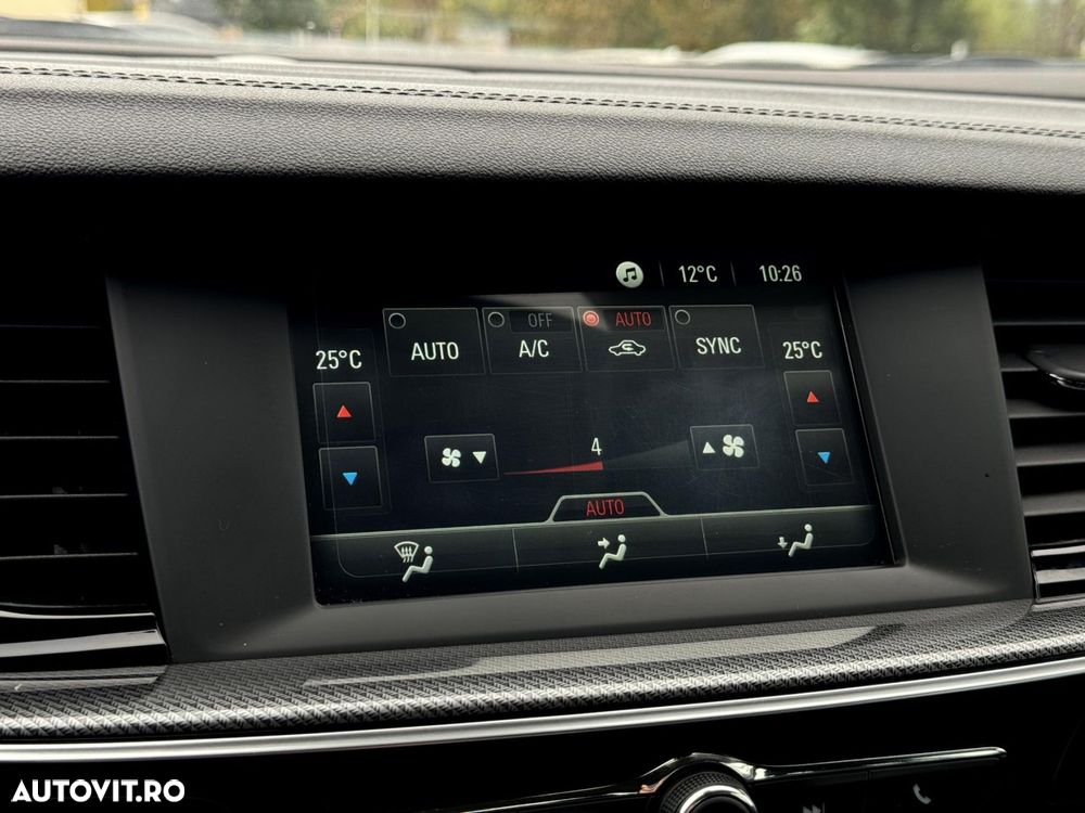 Opel Insignia - 10