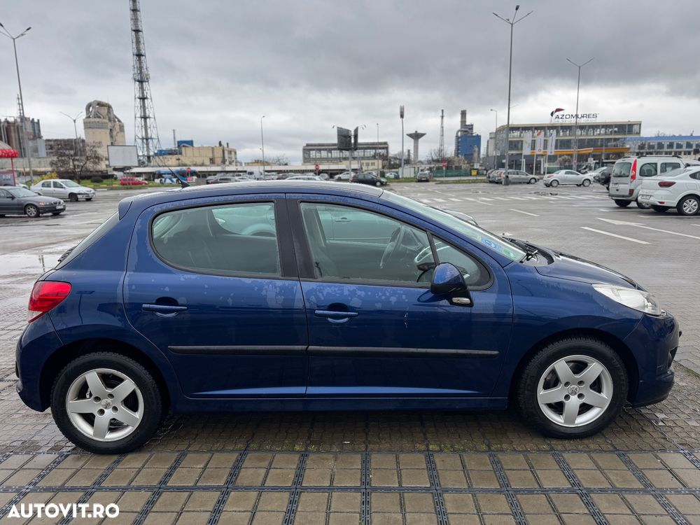 Peugeot 207 1.4 VTi Active - 10