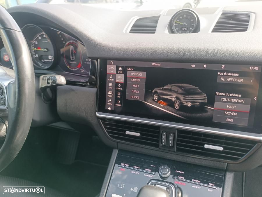 Porsche Cayenne E-Hybrid - 8