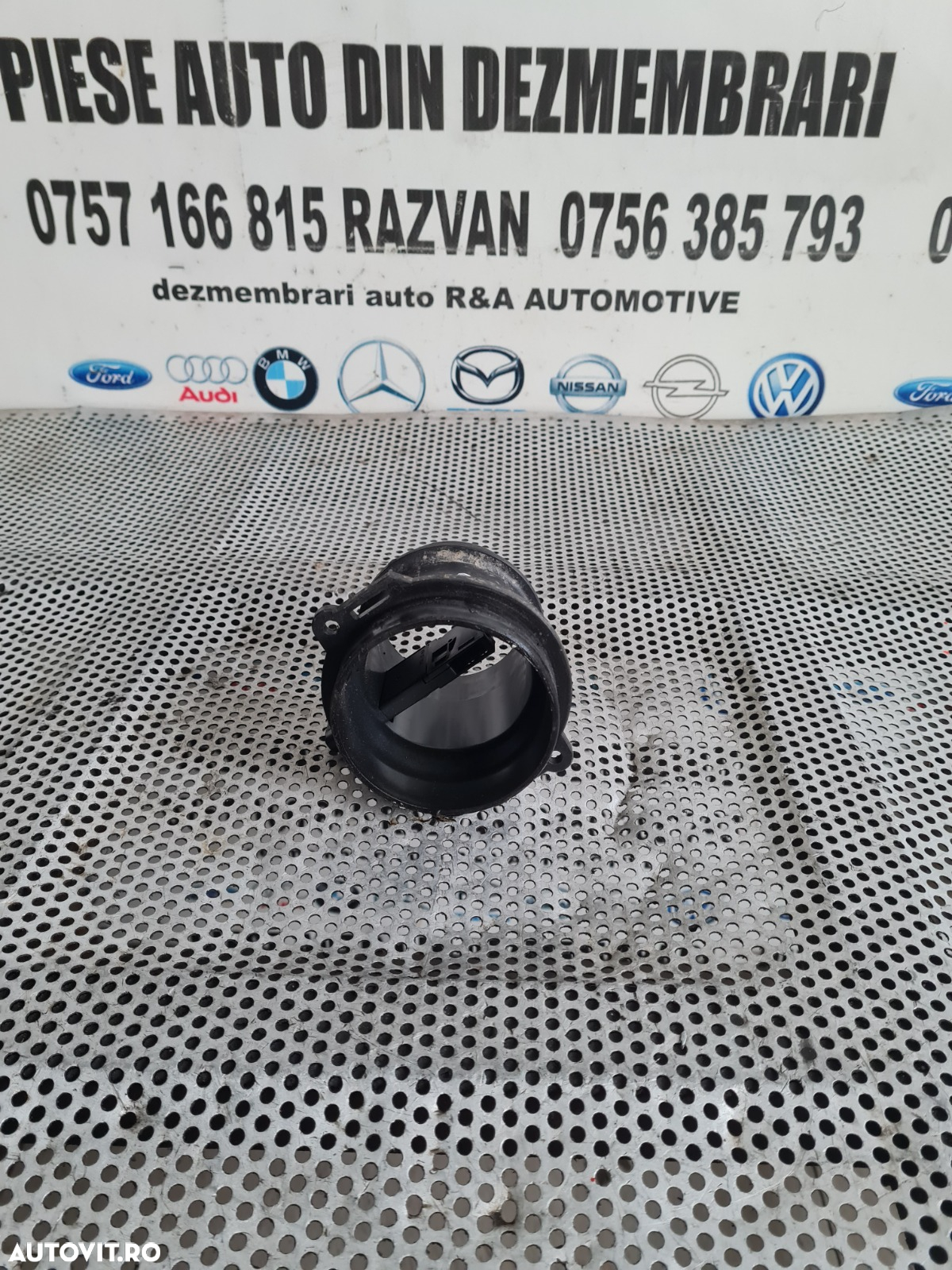 Debitmetru Aer Audi A4 A5 A6 A7 A8 Q7 3.0 Tdi Euro 5 Cod R Dezmembrez Audi A5 8T 2.7 Tdi Euro 5 Mot - 3