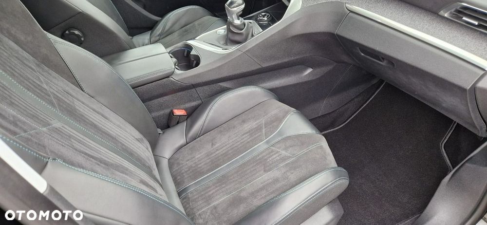 Peugeot 3008 - 32