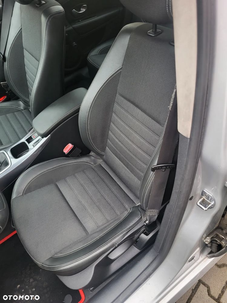 Renault Laguna 1.6 Authentique - 11