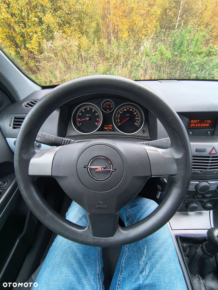 Opel Astra - 21