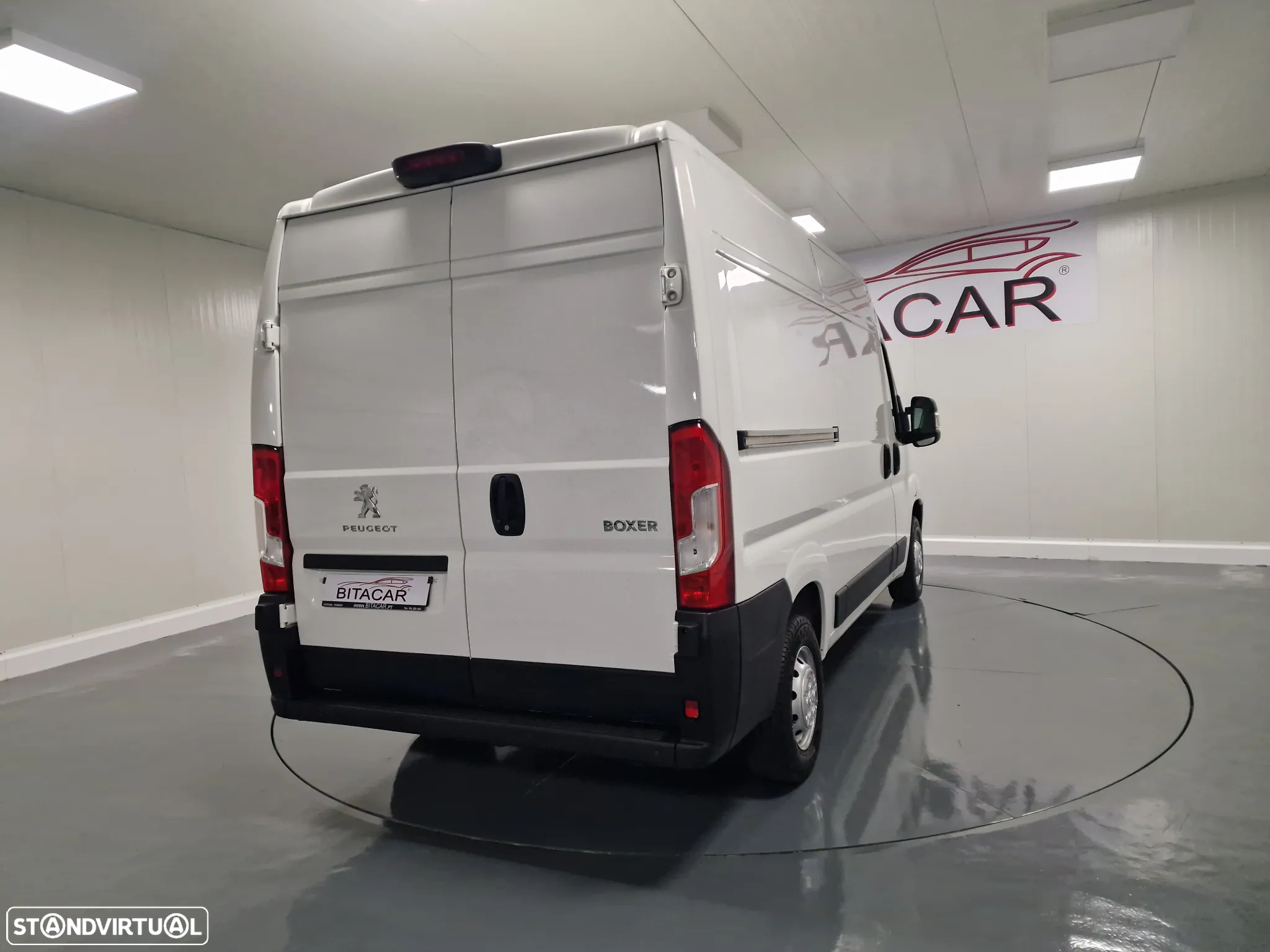 Peugeot BOXER 2.2 BLUEHDi 335 L2H2 Pro GPS CAM. TRASEIRA IVA DEDUTIVEL - 25