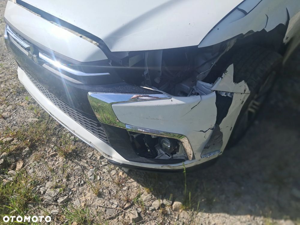 Mitsubishi Outlander - 13