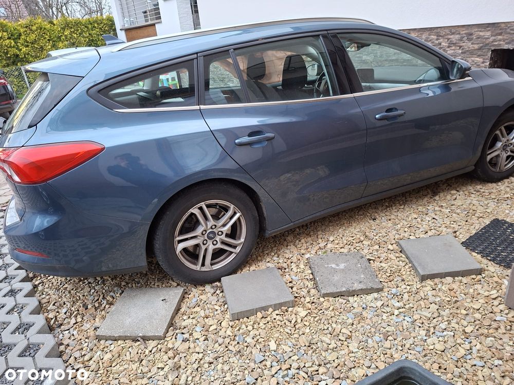 Ford Focus 1.5 EcoBlue STart-Stopp-System TREND - 8