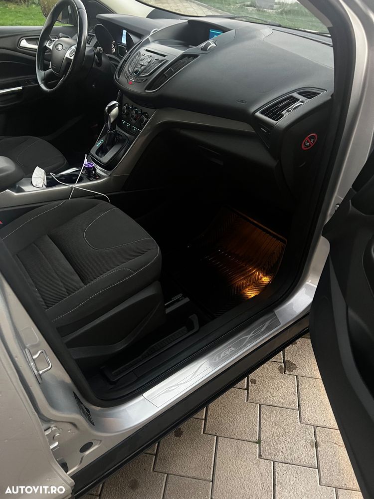 Ford Kuga 1.5 EcoBoost 4x4 Aut. Individual - 6