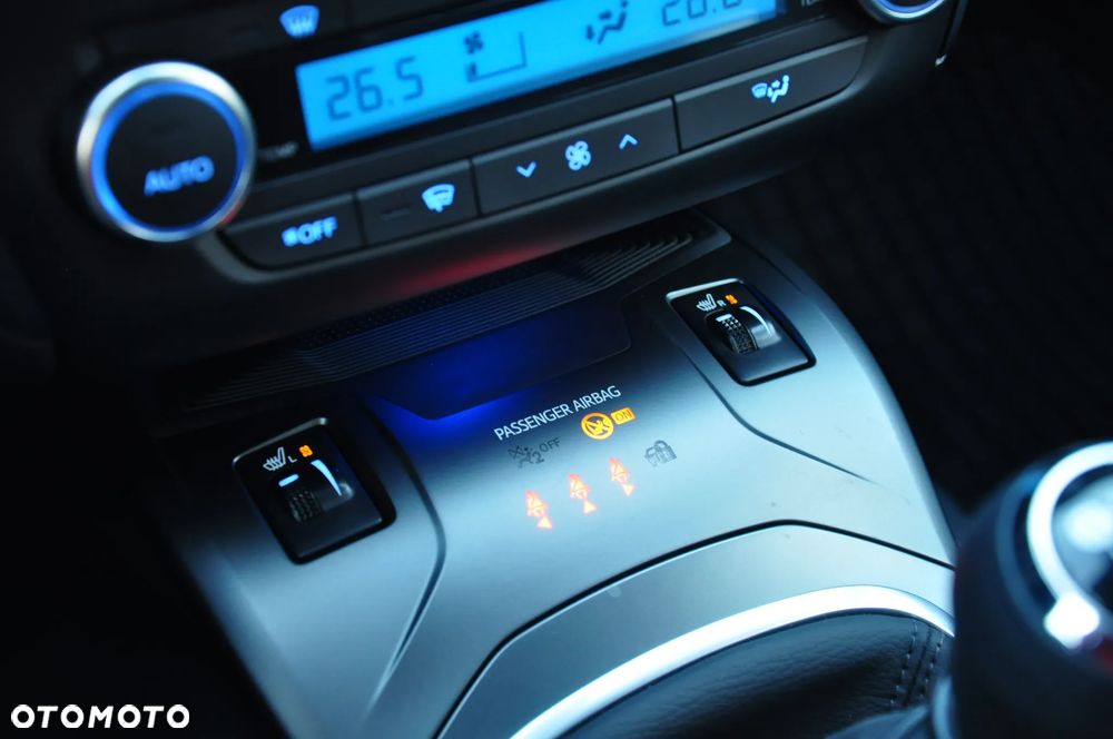 Toyota Avensis Touring Sports 1.8 Edition-S - 31