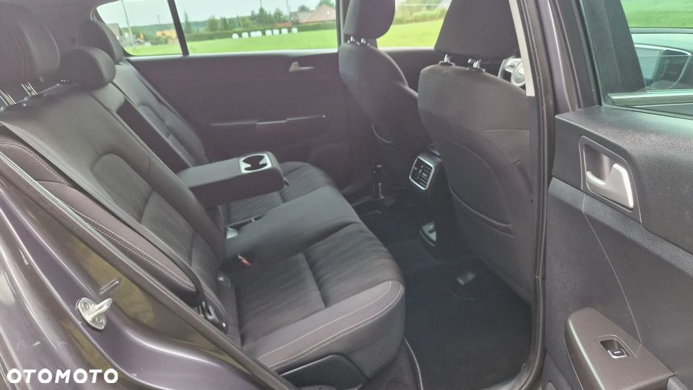 Kia Sportage 1.7 CRDI 2WD Attract - 8