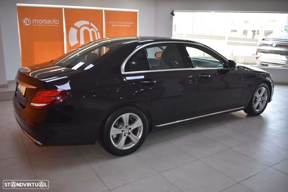 Mercedes-Benz E 220 d Avantgarde - 13