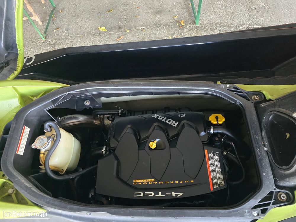 Sea-Doo RXT 215 - 5