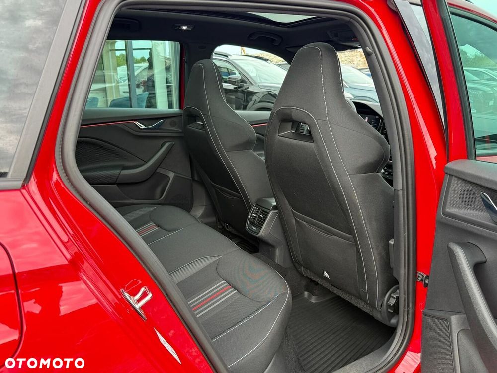 Skoda Kamiq 1.0 TSI Monte Carlo DSG - 32