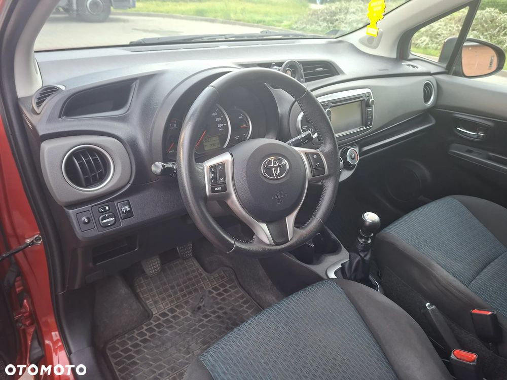 Toyota Yaris 1.33 Sol - 5