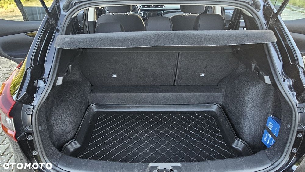 Nissan Qashqai - 13