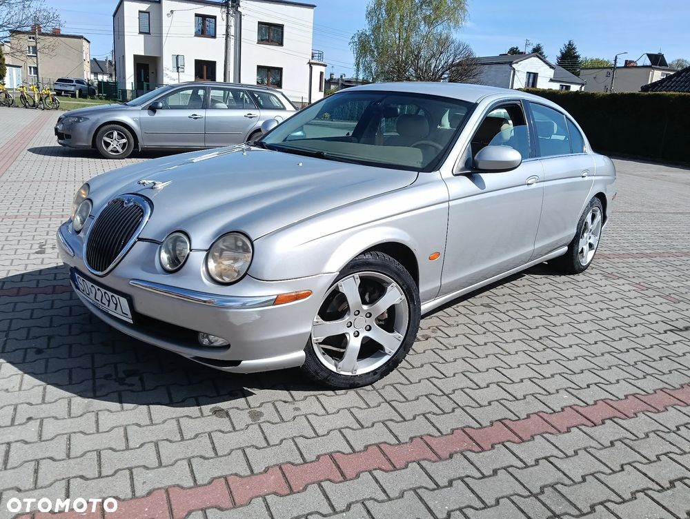 Jaguar S-Type - 9