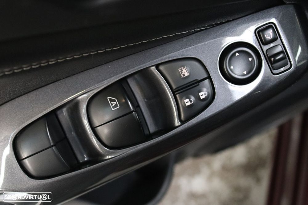 Nissan Juke 1.0 DIG-T Tekna DCT - 21