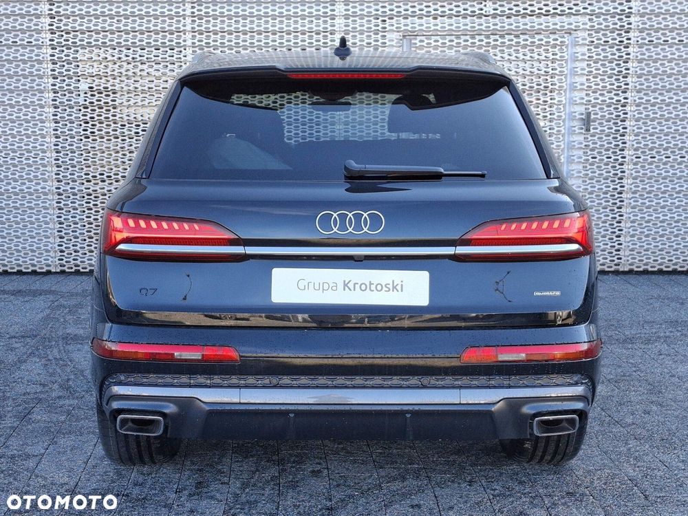 Audi Q7 - 3