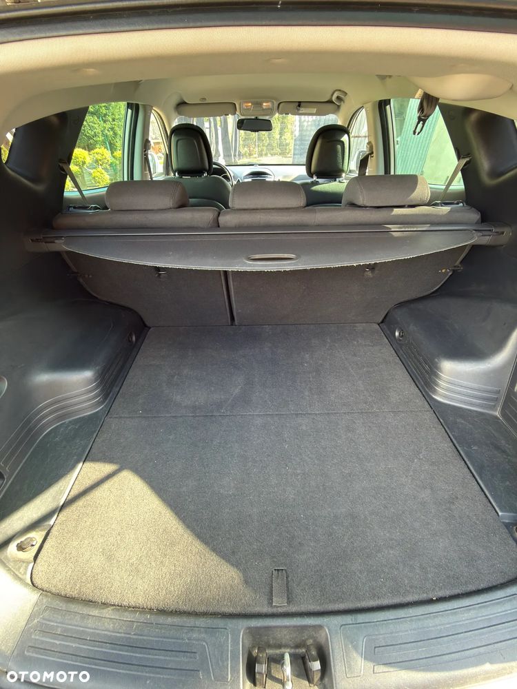 Hyundai ix35 1.6 2WD UEFA EURO 2012 Edition - 21