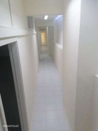 Espaço para Armazém/Arrecadação/Estúdio/Atelier/Zona Centro/Metro a... - Grande imagem: 5/6
