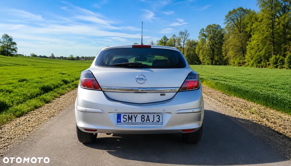 Opel Astra 1.6 Innovation - 4