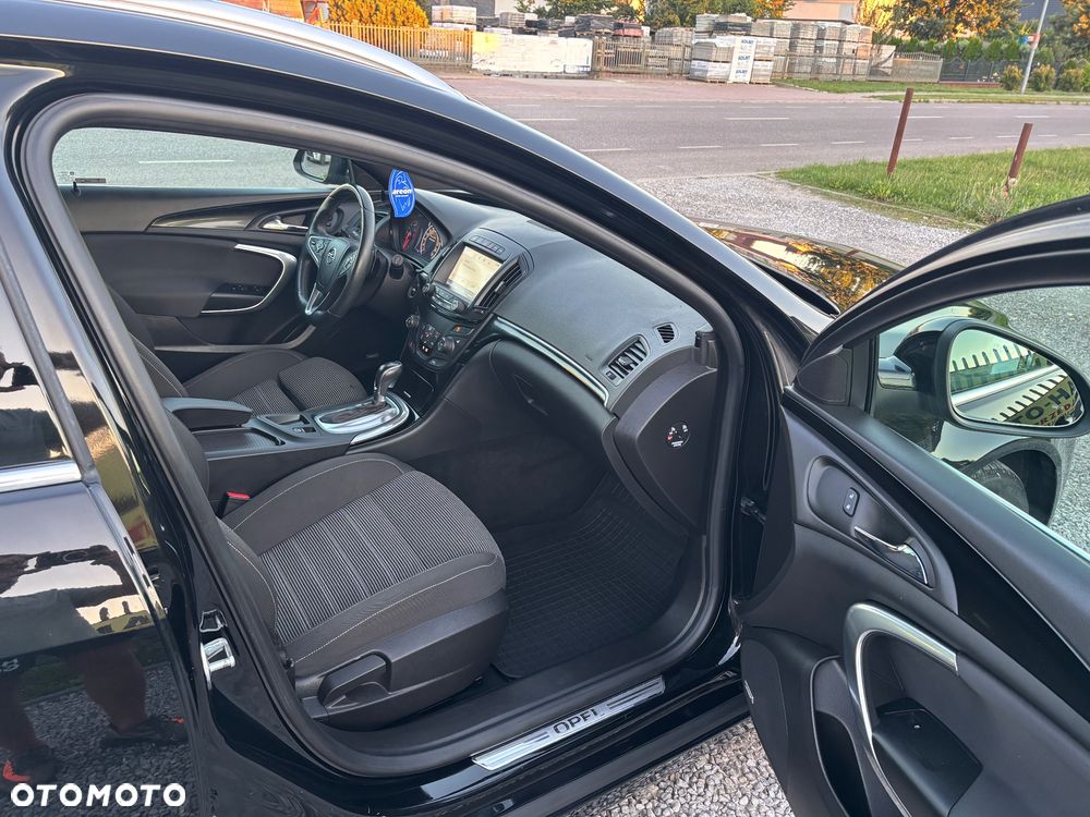 Opel Insignia - 12